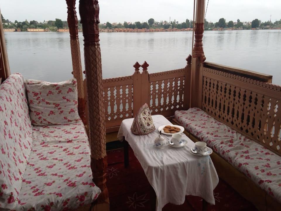 Houseboat Lily Of Nageen Srīnagar Dış mekan fotoğraf