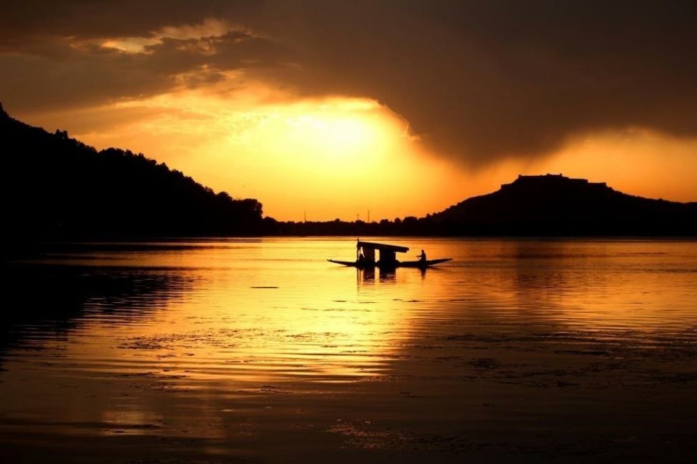 Houseboat Lily Of Nageen Srīnagar Dış mekan fotoğraf